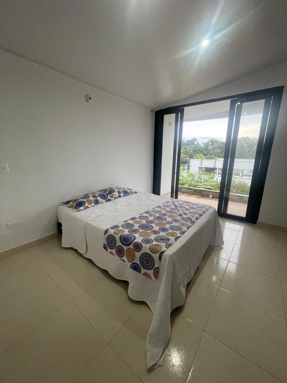 Casarena, Casa Y Campestres En El Llano * Villavicencio